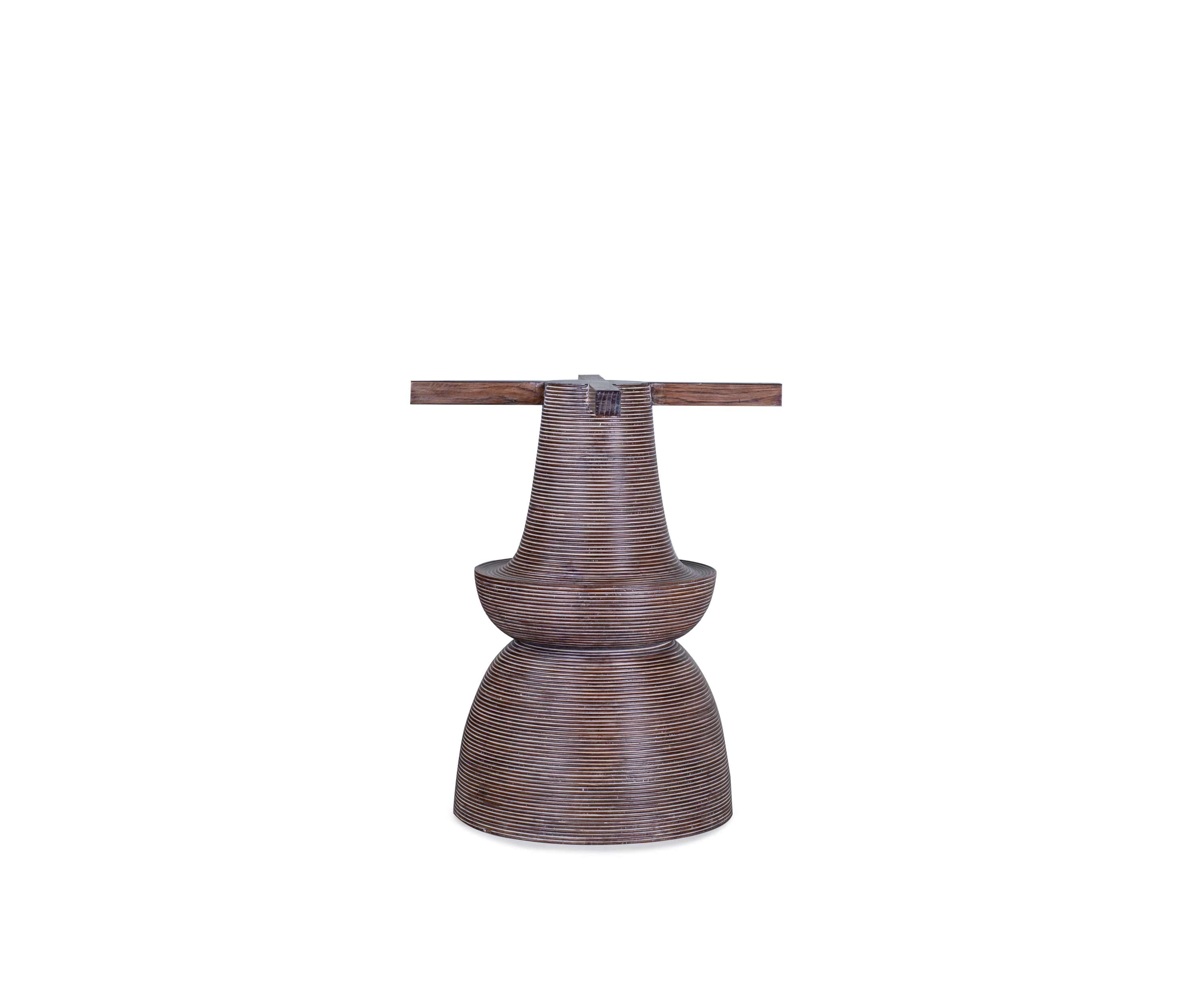 DAXTON DINING TABLE